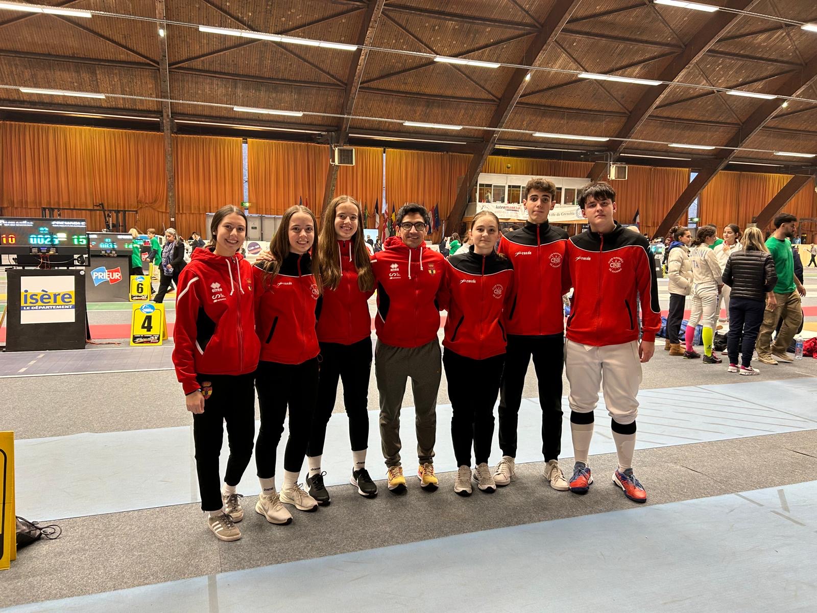 Representaci&oacute;n navarra en la prueba del Circuito Europeo celebrada en Grenoble